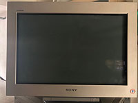 Sony GDM-FW900 GDM FW 900 CRT Monitor