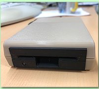 Tapto NFC Reader im Commodore Floppy Design fr Mister FPGA oder TeensyRom
